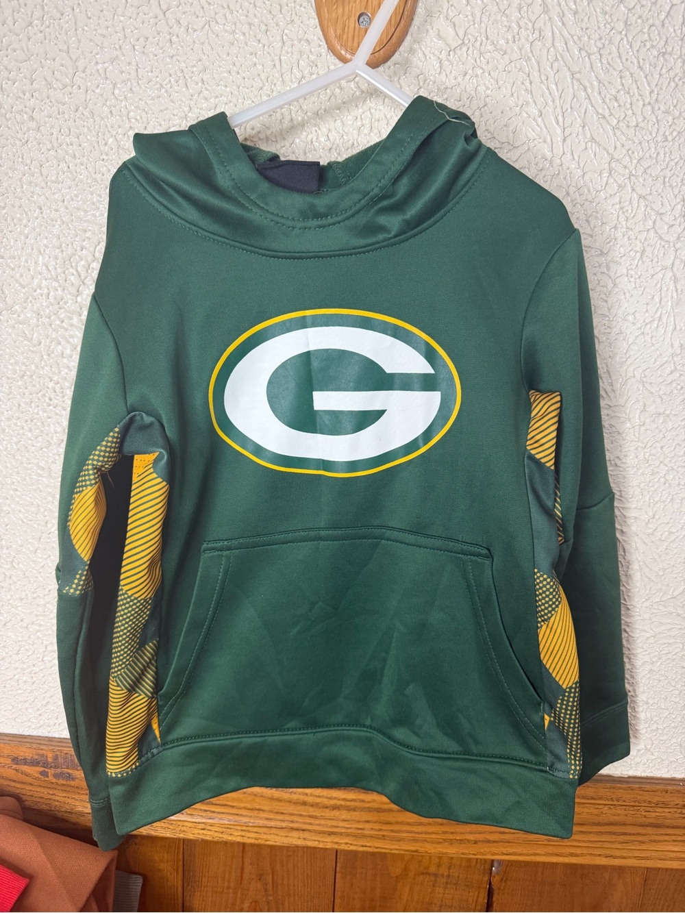 NFL Kids Packers Green Crewneck Sweatshirt with White and Gold Logo